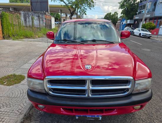 DODGE DAKOTA 3.9 SPORT 4X2 CS V6 12V GASOLINA 2P MANUAL